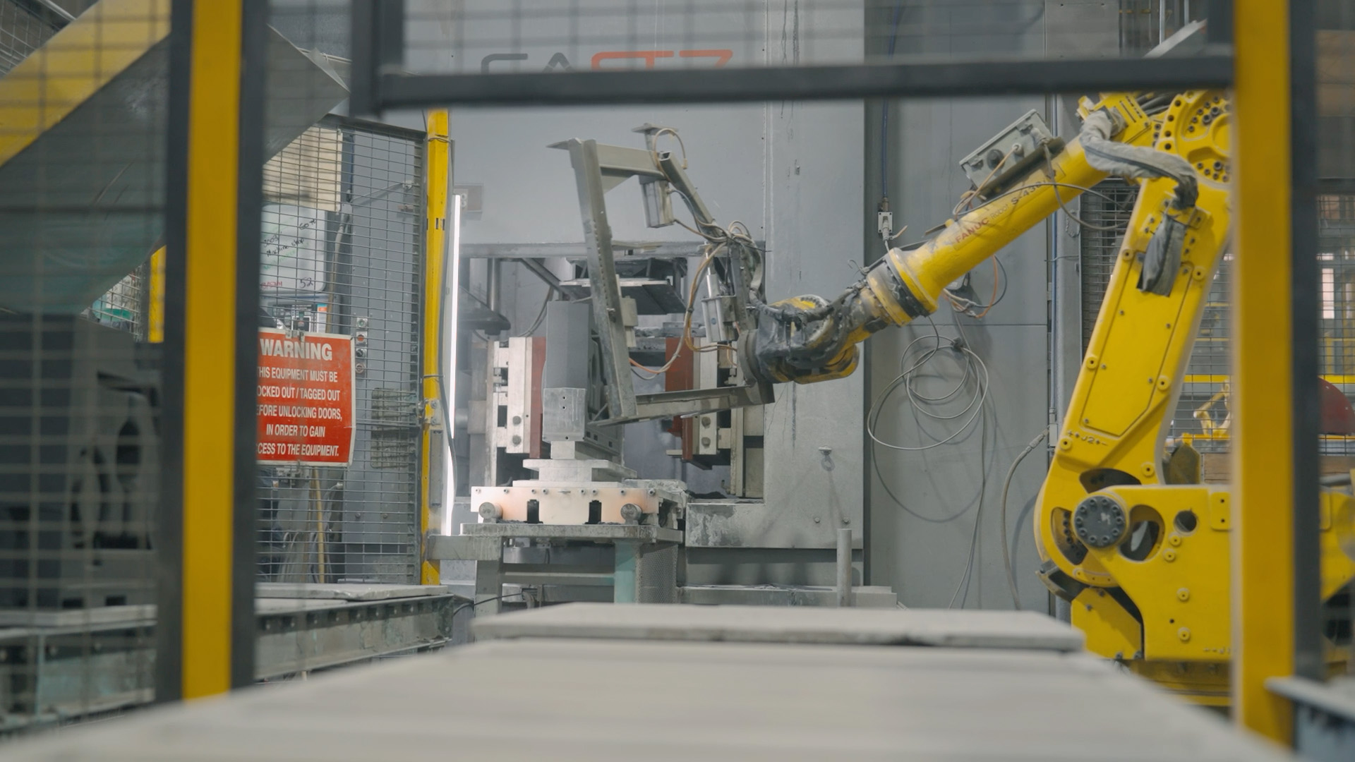 Molding & Casting Process Robotic Arm